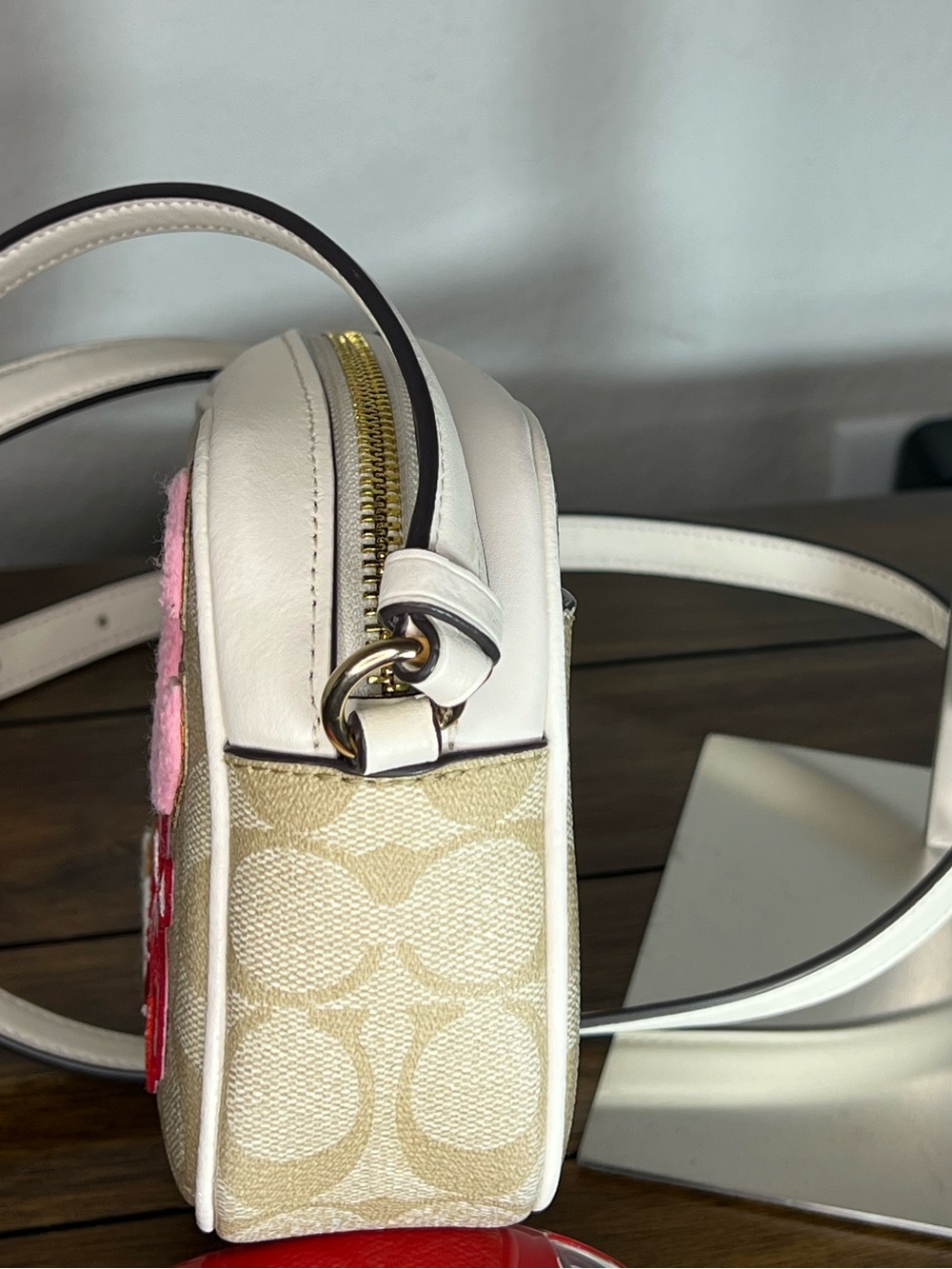 Coach Mini Jamie Camera Bag In Signature Canvas/White accents and patches - Picture 6 of 12